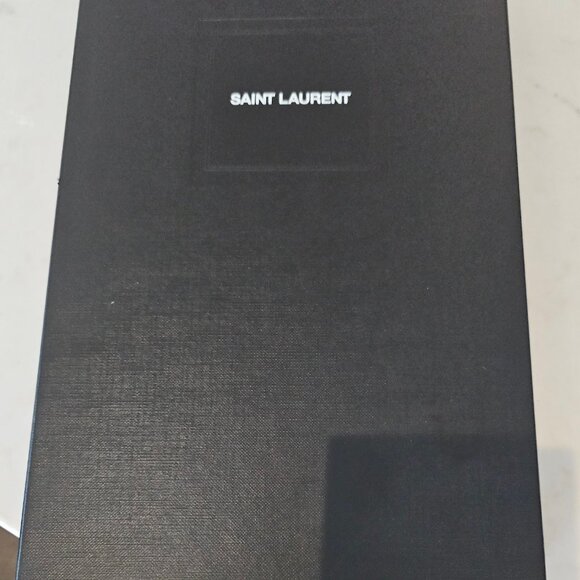 YSL - SAINT LAURENT UPTOWN  POUCH - MEDIUM - COLOR BRICK - Picture 4 of 9